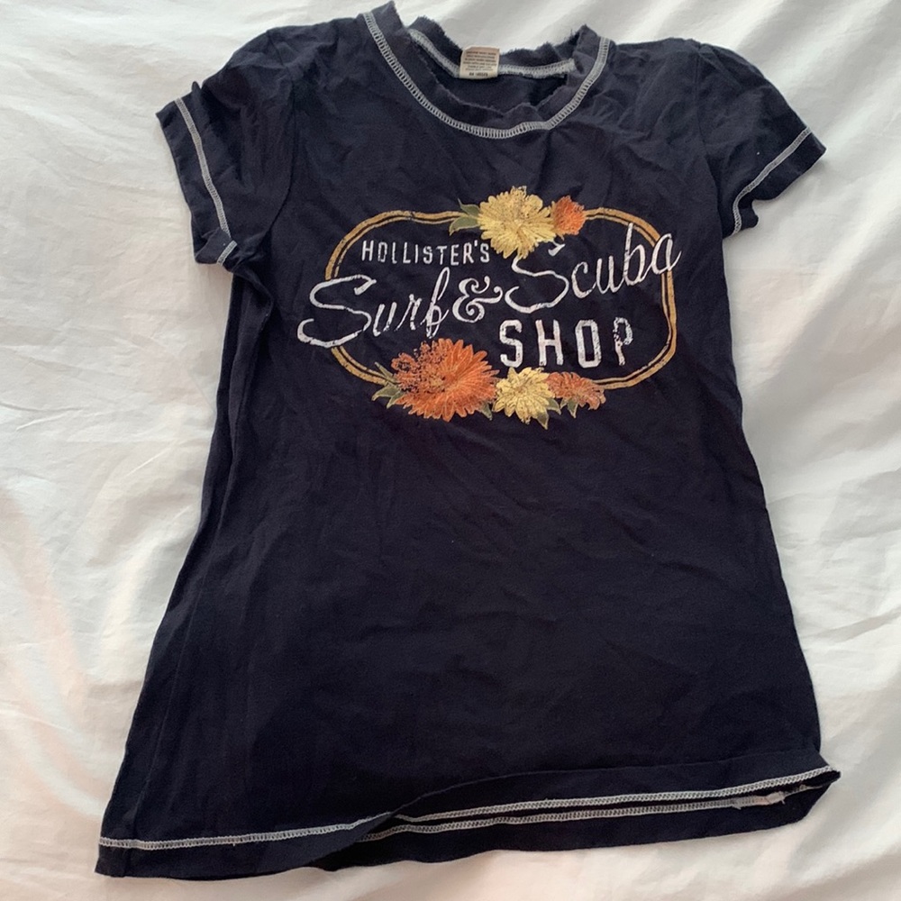 NWOT Surf and scuba shop soft lightweight t-shirt